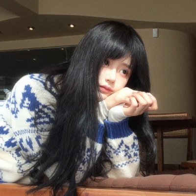 镇上陌生人